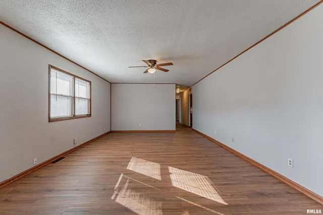 $125,000 | 95 Gavin Street, Lincoln, IL 62656