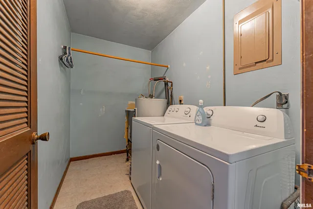 $125,000 | 95 Gavin Street, Lincoln, IL 62656