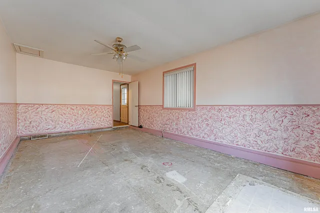 $125,000 | 95 Gavin Street, Lincoln, IL 62656