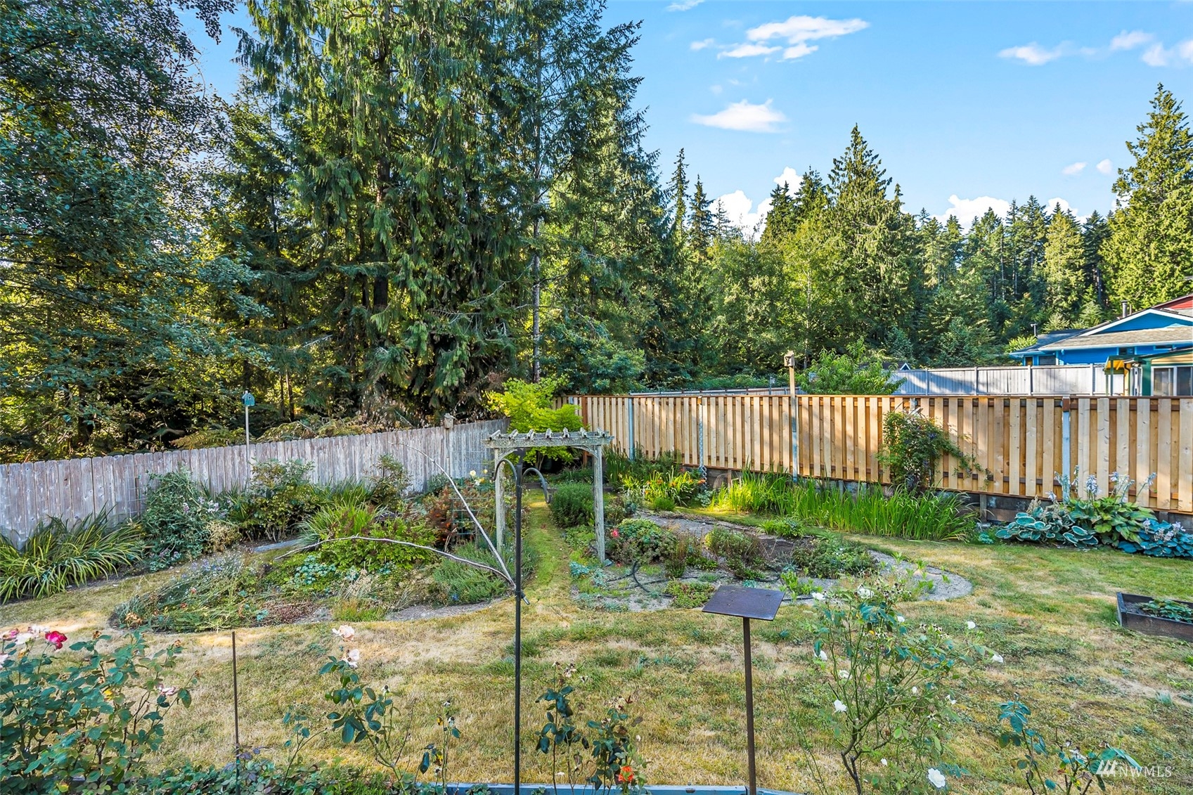 4174 Timberline Road Clinton, WA 98236 - Photo 29 of 39 Gallery Image 29