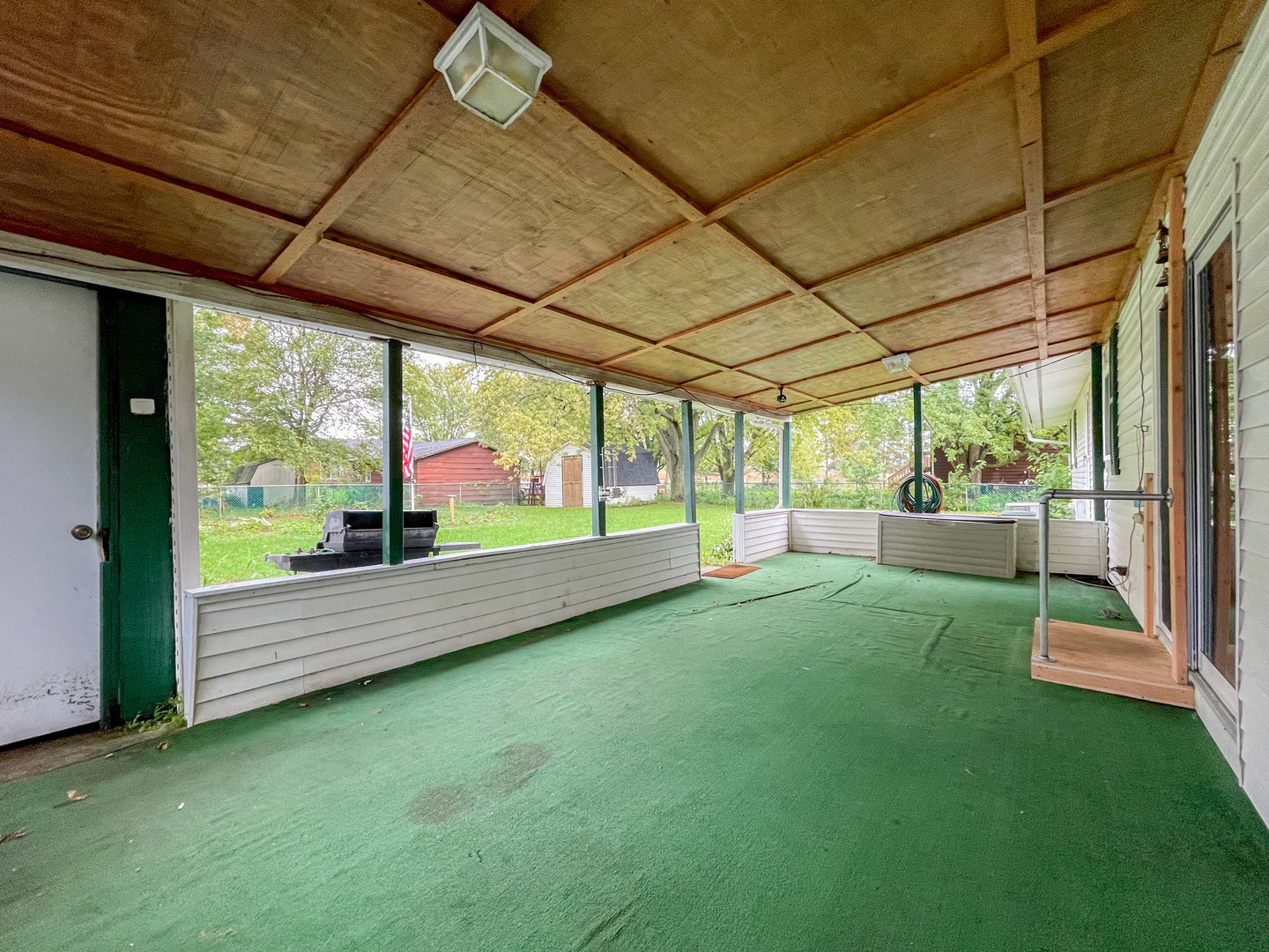 8010 Kasson Road Harvard, IL 60033 - Photo 22 of 40 a room with window