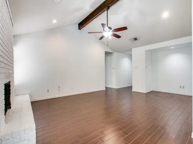 $399,900 | 209 Ginger Lane, Euless, TX 76039