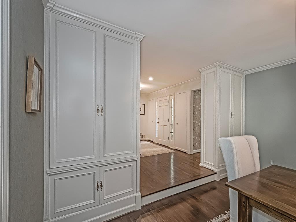 1256 Fox Chapel Road Pittsburgh, PA 15238 - Photo 6 of 37 Gallery Image 6