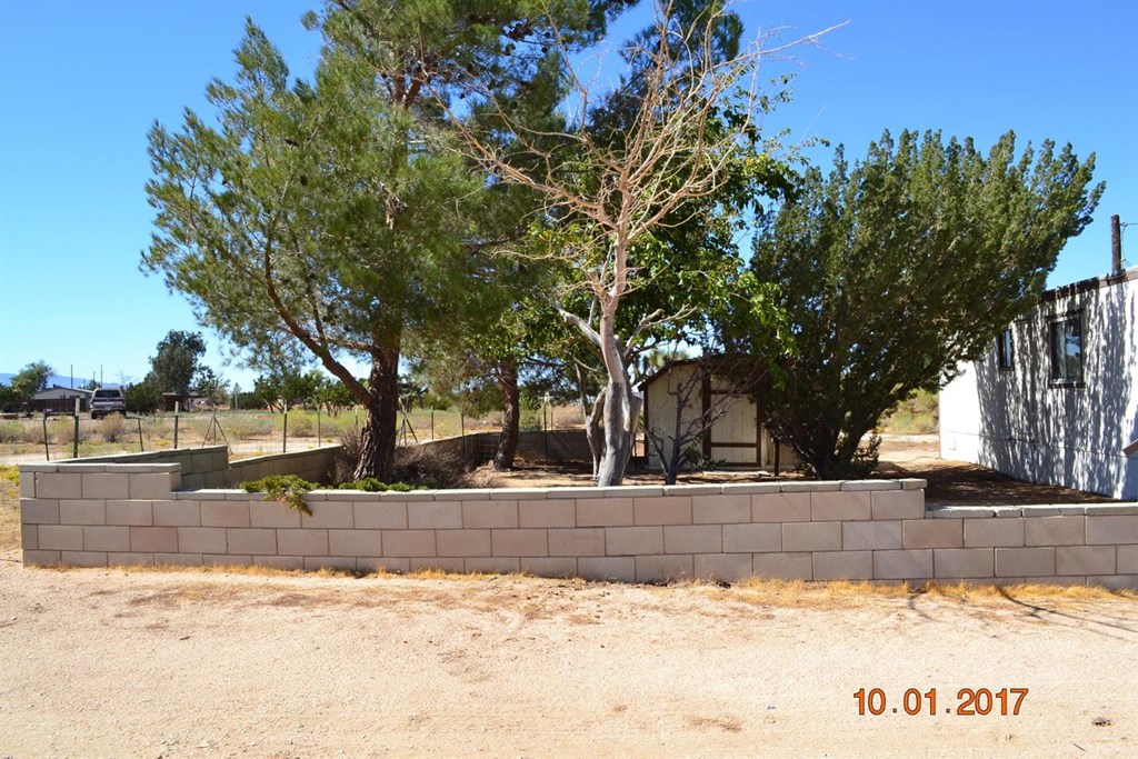 6376 Coyote Road Phelan, CA 92371 - Photo 1 of 24