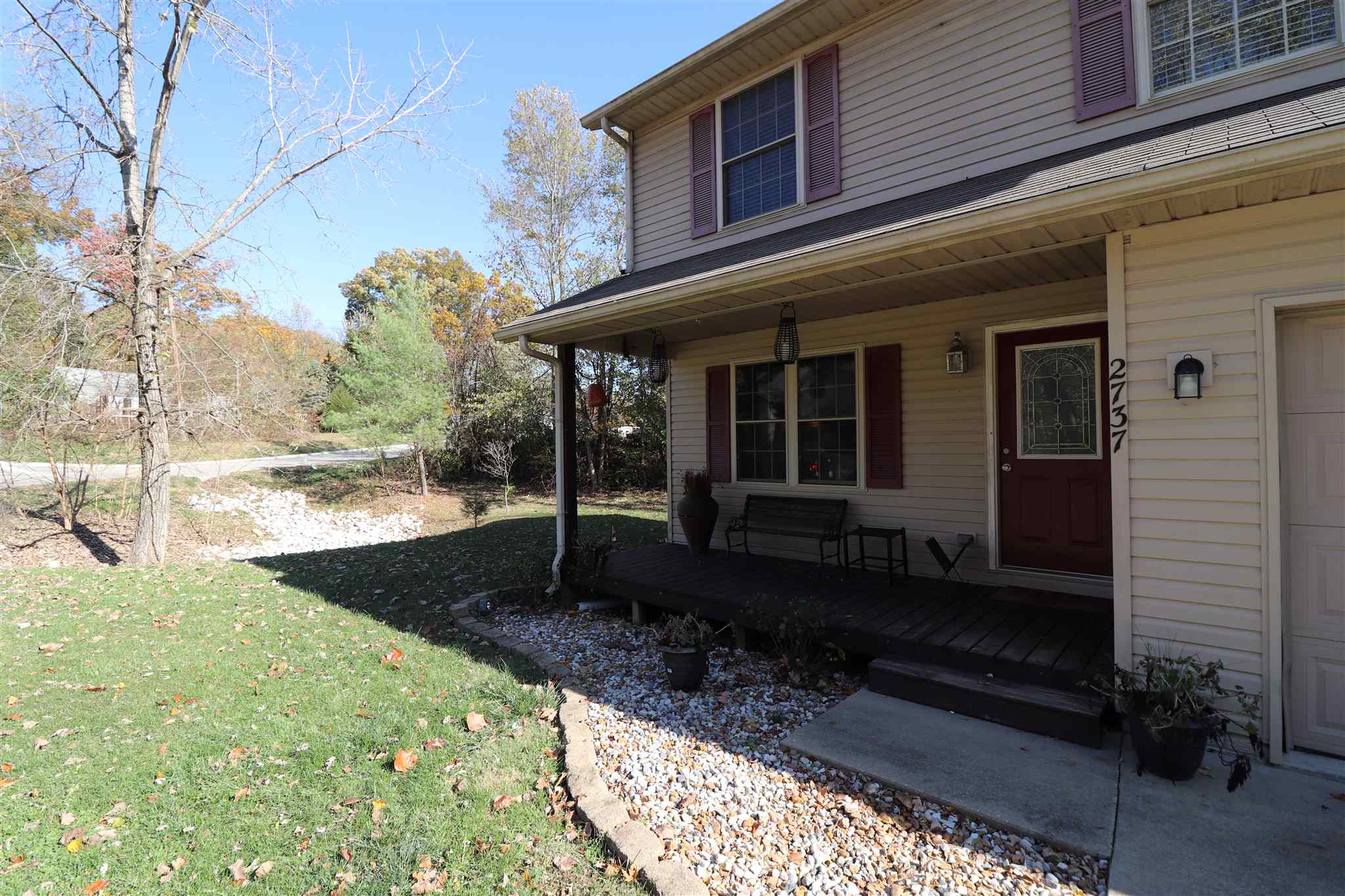 2737 South Danlyn Road Bloomington, IN 47403 - Photo 3 of 36 Gallery Image 3