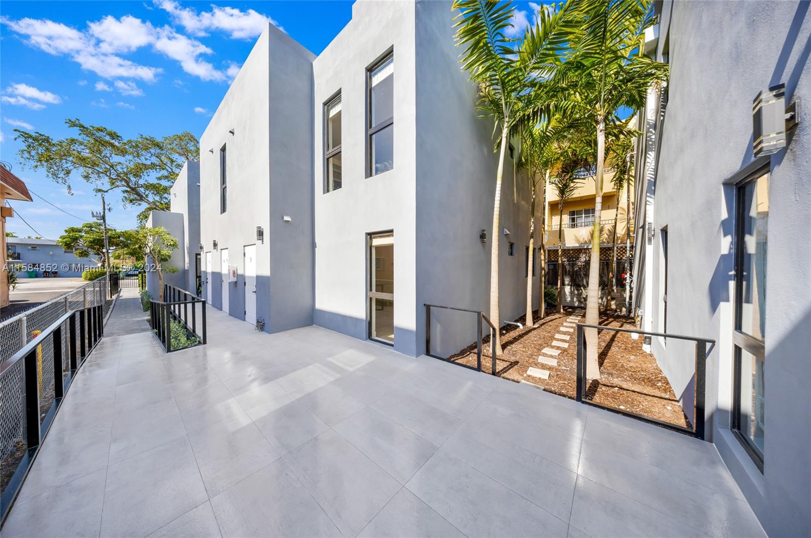 1335 Southwest 4th Street Miami, FL 33135 - Photo 24 of 59
