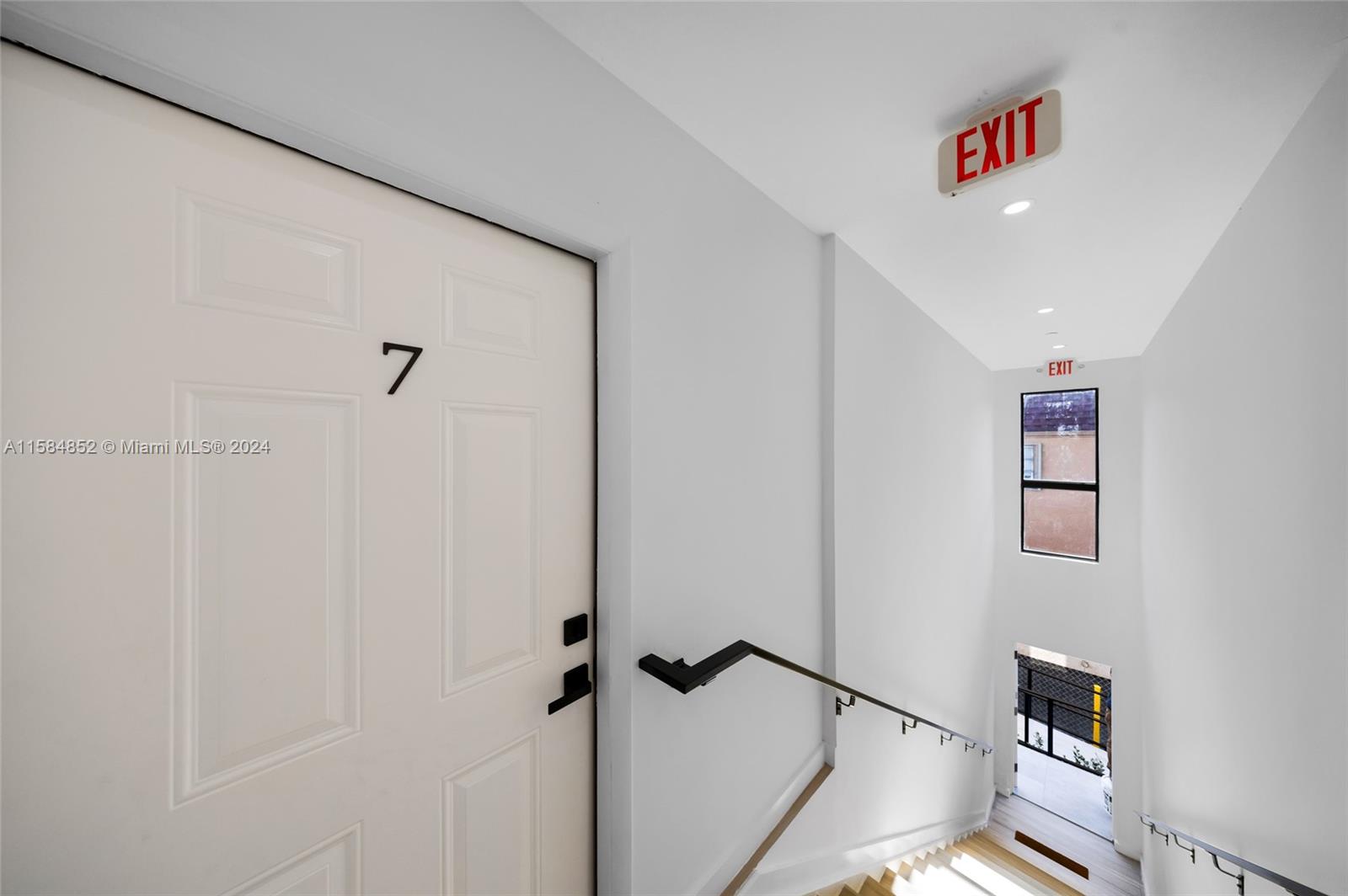 1335 Southwest 4th Street Miami, FL 33135 - Photo 29 of 59