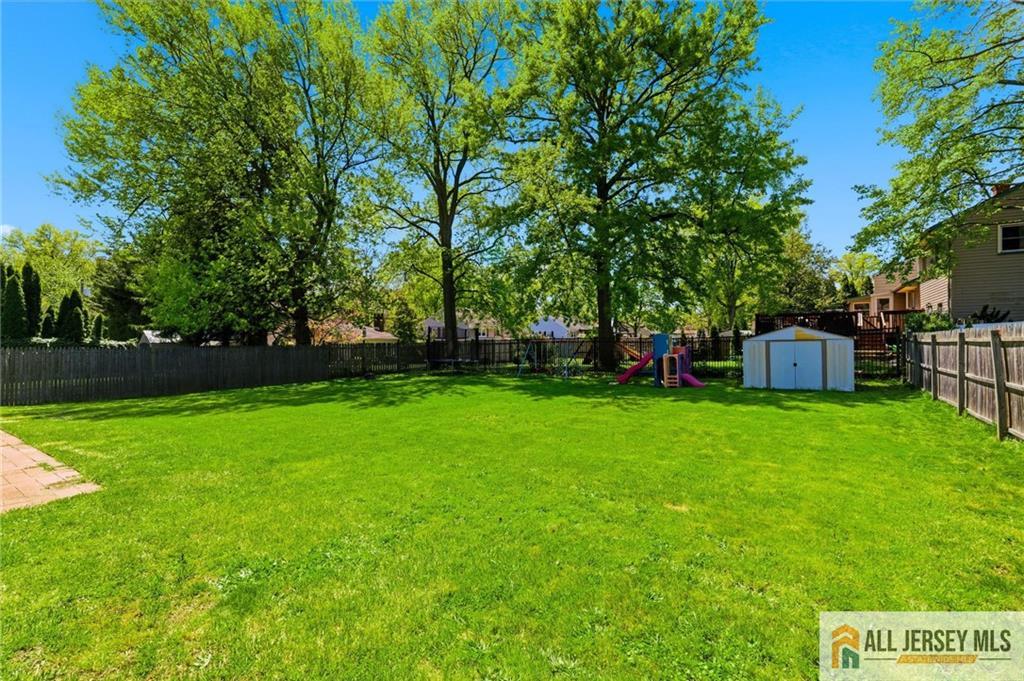 205 New Dover Road Colonia, NJ 07067 - Photo 37 of 54