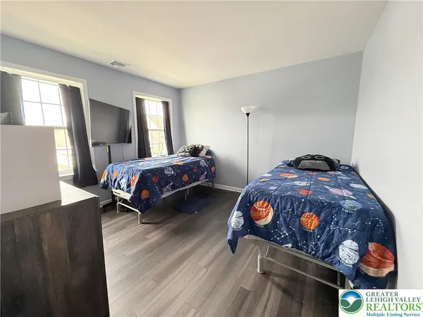 $440,000 | 2121 Huntington Lane, Easton, PA 18040