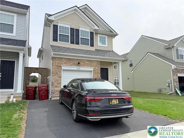 $440,000 | 2121 Huntington Lane, Easton, PA 18040