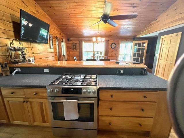 129 Windham Road Derry, NH 03038 - Photo 8 of 37