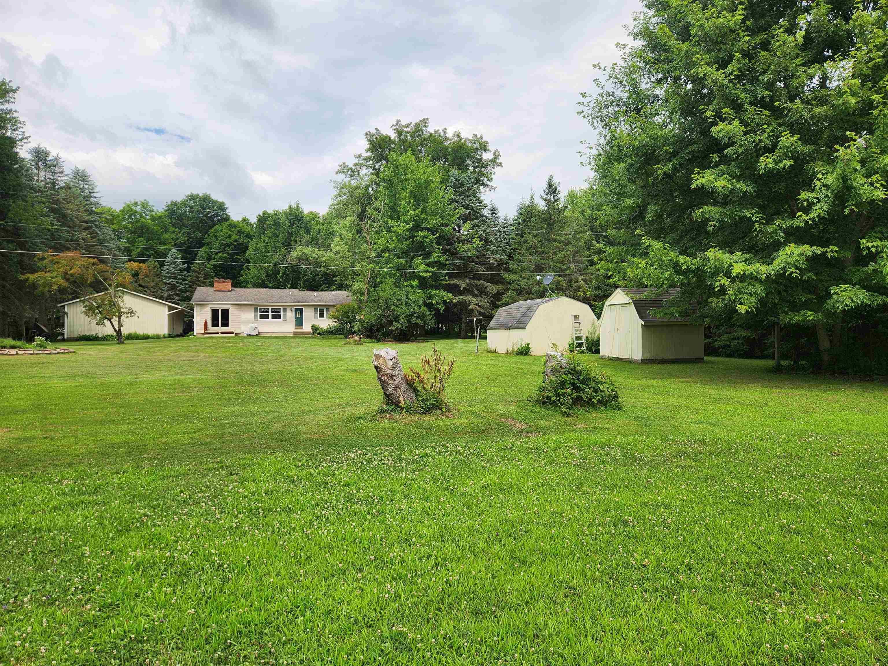 2011 Flanders Road Charlotte, MI 48813 - Photo 89 of 90