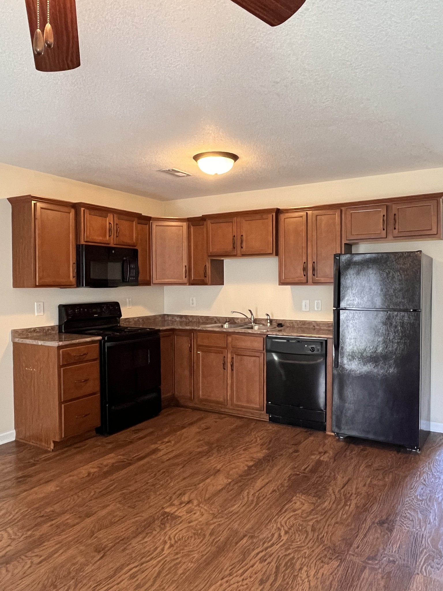 770 Needmore Road, Unit 26 Clarksville, TN 37040 - Photo 2 of 19