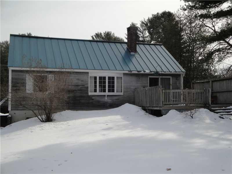 33 Hummingbird Lane Freeport, ME 04032 - Photo 7 of 10 Exterior Back.