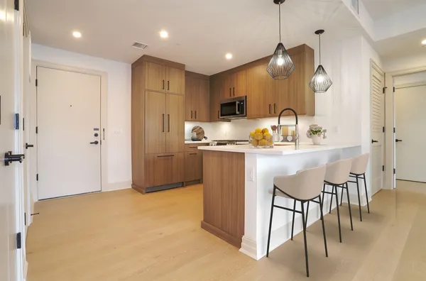 $5,500 | 921 Madison Street, Unit 205, Hoboken, NJ 07030