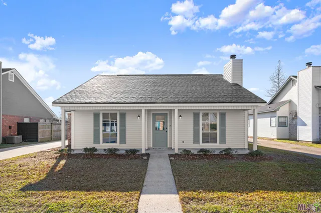 $259,900 | 13566 Parwood Avenue, Baton Rouge, LA 70816