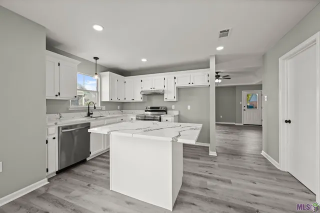 $259,900 | 13566 Parwood Avenue, Baton Rouge, LA 70816