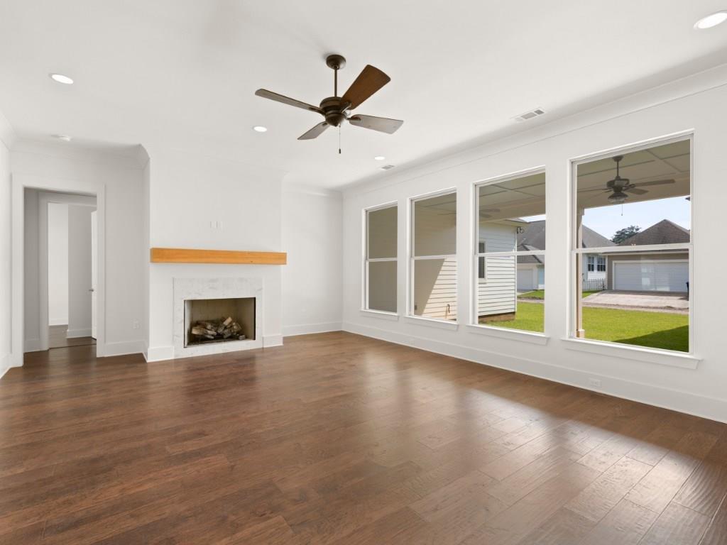 1328 Natchez Loop Covington, LA 70433 - Photo 6 of 25 Gallery Image 6
