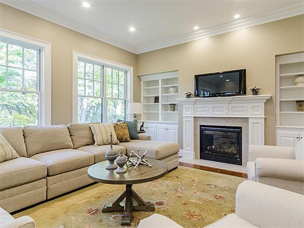 221 Windsor Road Newton, MA 02468 - Photo 12 of 30