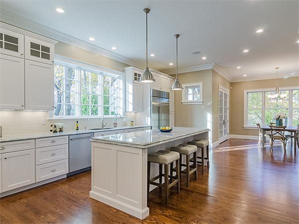 221 Windsor Road Newton, MA 02468 - Photo 5 of 30