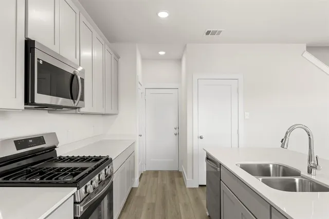 $356,990 | 2406 Stonebriar Lane, Sherman, TX 75092