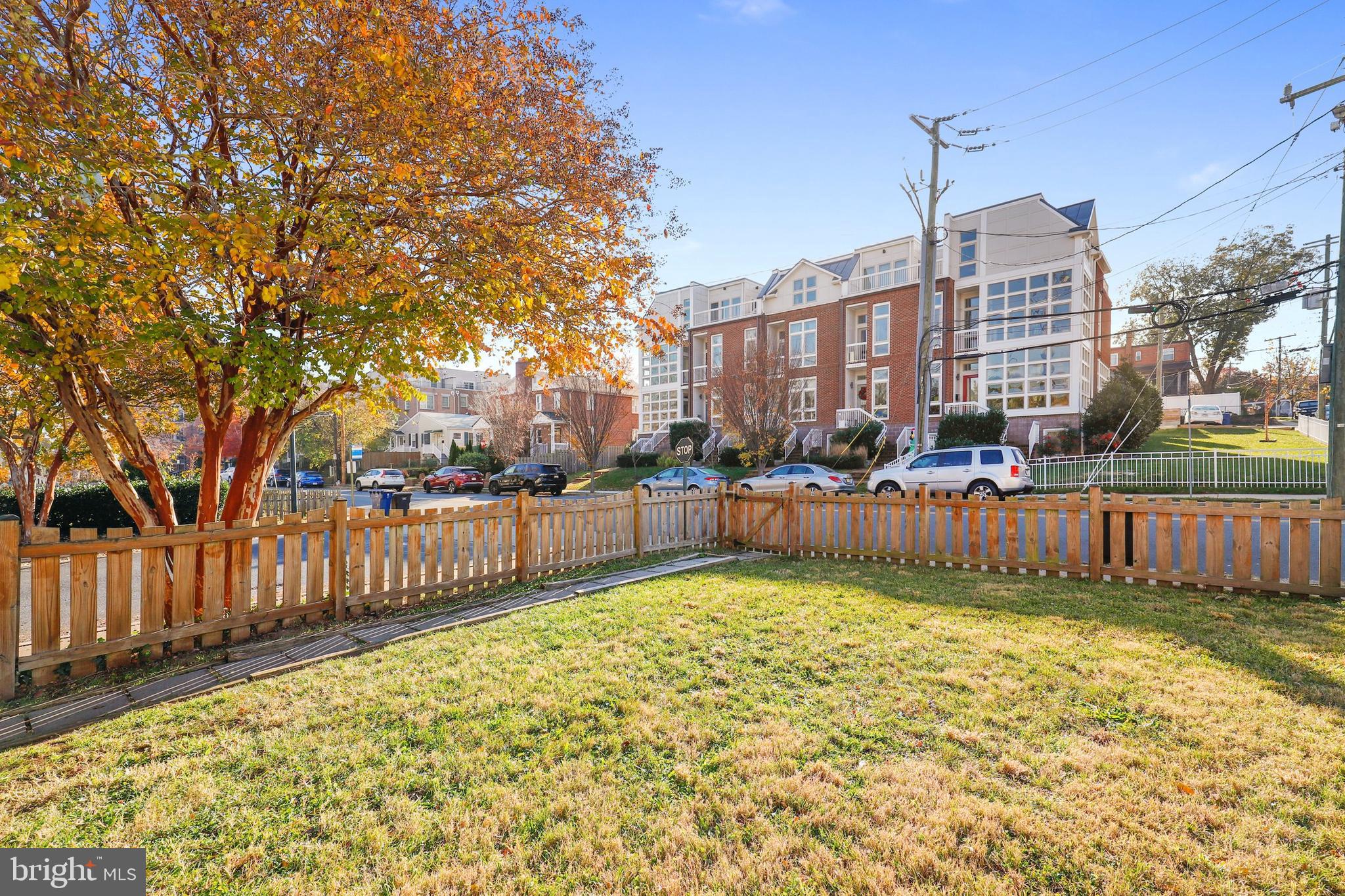 100 East Reed Avenue, Unit 1/2 Alexandria, VA 22305 - Photo 18 of 20 Gallery Image 18