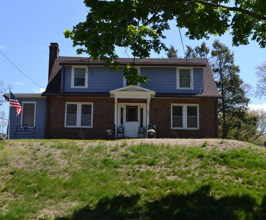 103 Bronson Terrace Springfield, MA 01108 - Photo 1 of 26 Gallery Image 1