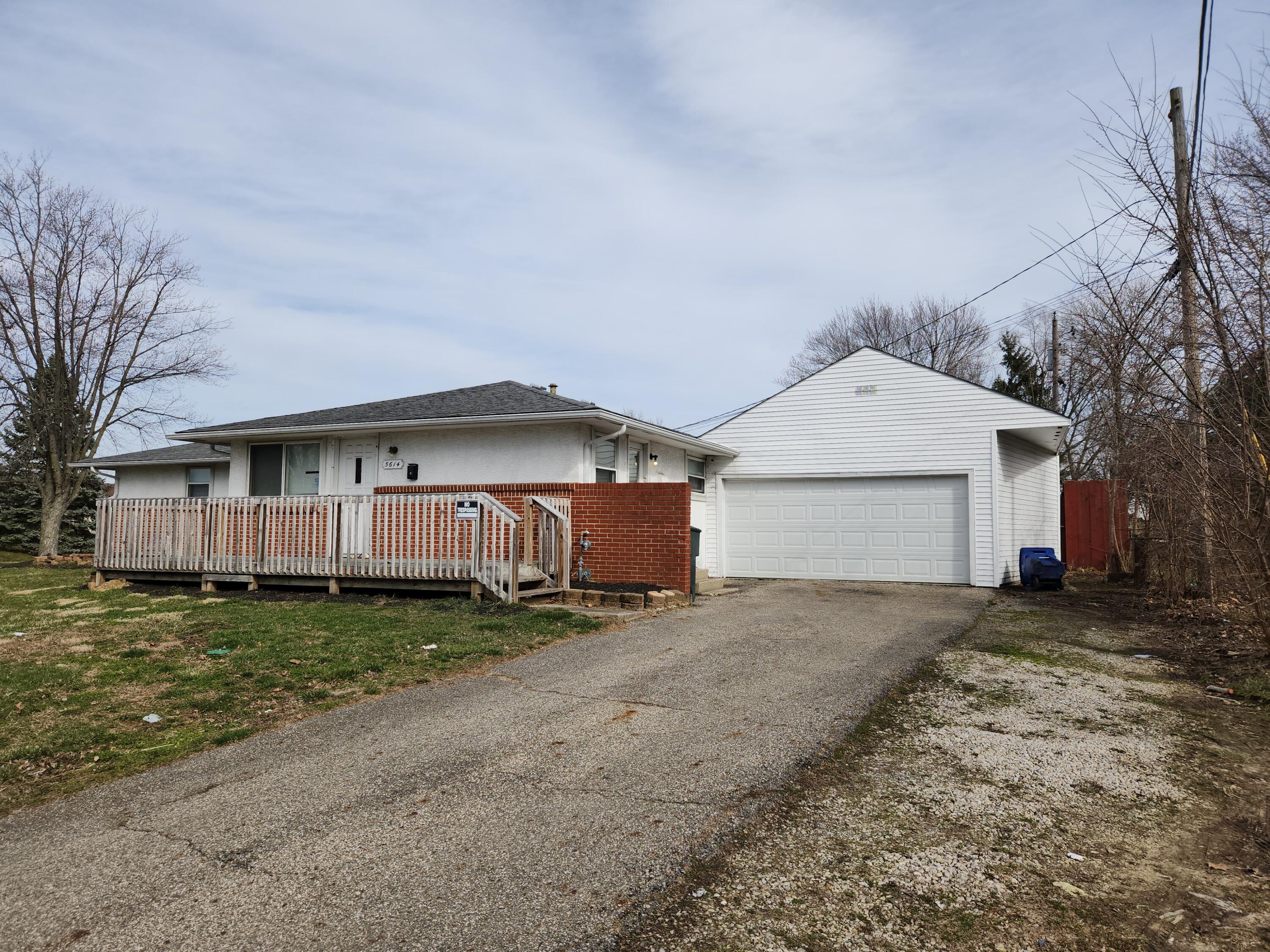 2127 Tupsfield Road Columbus, OH 43229 - Photo 21 of 21 5614 Maple Canyon