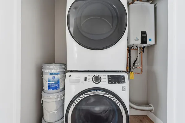 $6,000 | 6819 East Paradise Parkway, Scottsdale, AZ 85251