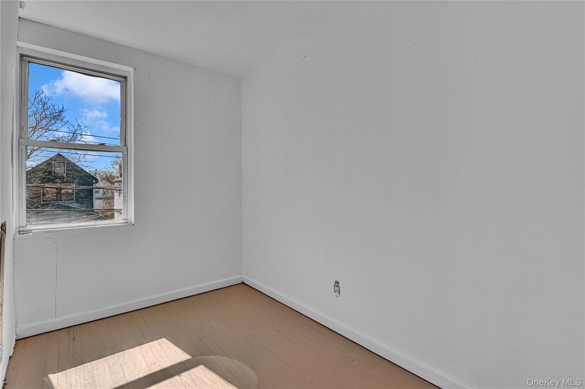 150-81 116th Road Queens, NY 11434 - Photo 5 of 22