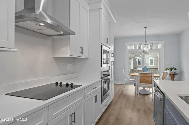 $895,000 | 200 Olde Towne Yacht Clb Drive, Unit 49, Beaufort, NC 28516