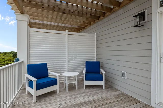 $895,000 | 200 Olde Towne Yacht Clb Drive, Unit 49, Beaufort, NC 28516