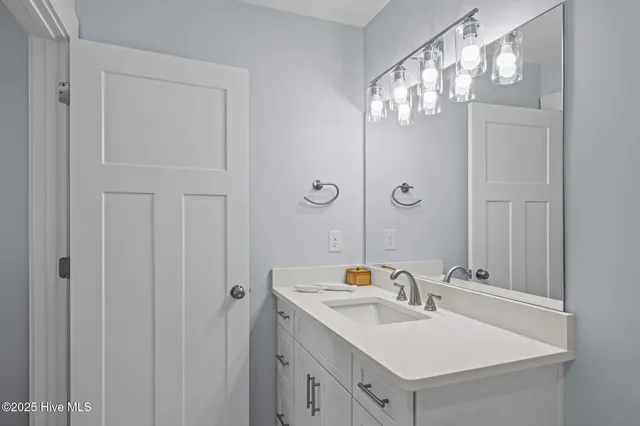 $895,000 | 200 Olde Towne Yacht Clb Drive, Unit 49, Beaufort, NC 28516