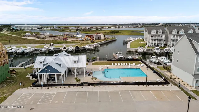 $895,000 | 200 Olde Towne Yacht Clb Drive, Unit 49, Beaufort, NC 28516