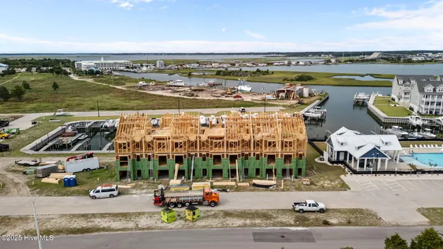 $895,000 | 200 Olde Towne Yacht Clb Drive, Unit 49, Beaufort, NC 28516