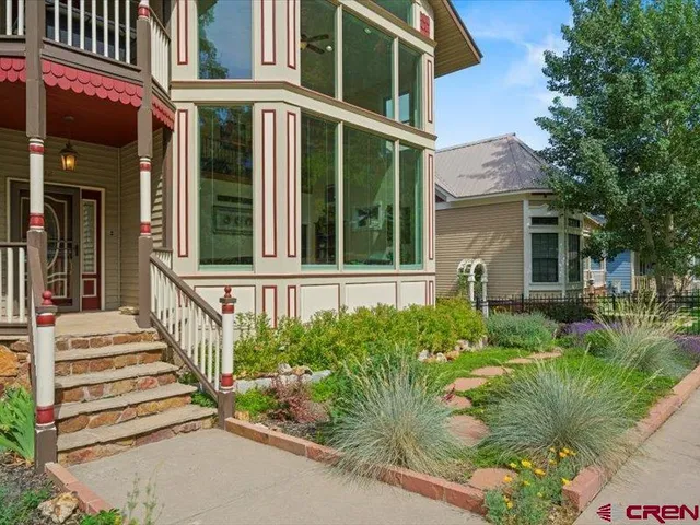 $1,495,000 | 812 4th Street, Ouray, CO 81427