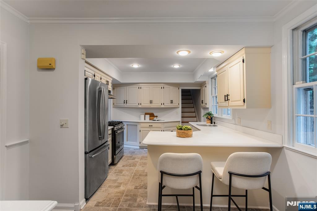 12 Marquette Road Montclair, NJ 07043 - Photo 14 of 36 Gallery Image 14
