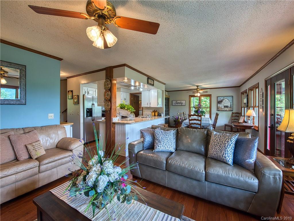 44 Kalmia Ridge Cullowhee, NC 28723 - Photo 11 of 41 Gallery Image 11