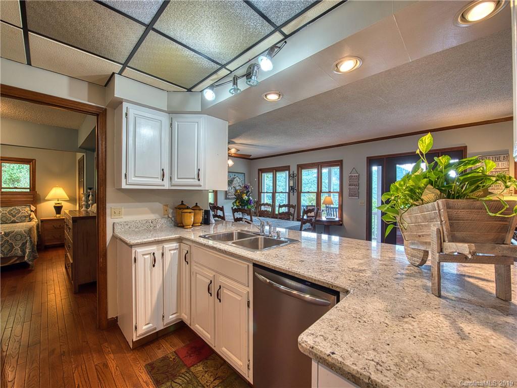 44 Kalmia Ridge Cullowhee, NC 28723 - Photo 14 of 41 Gallery Image 14
