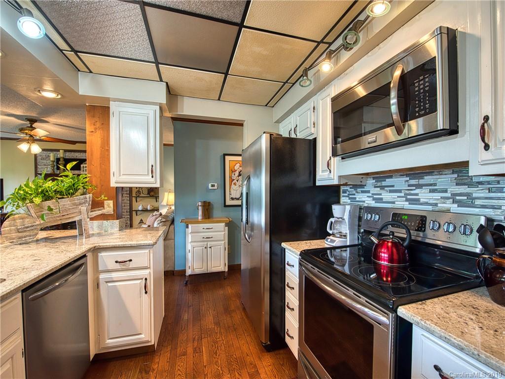 44 Kalmia Ridge Cullowhee, NC 28723 - Photo 16 of 41 Gallery Image 16