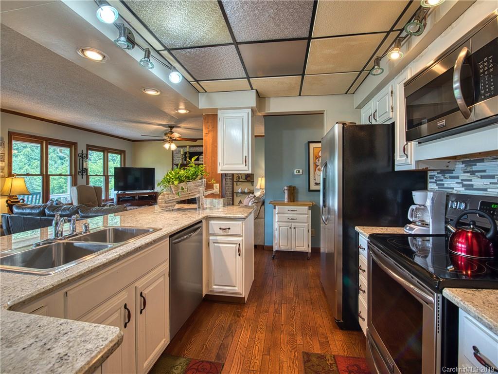 44 Kalmia Ridge Cullowhee, NC 28723 - Photo 17 of 41 Gallery Image 17