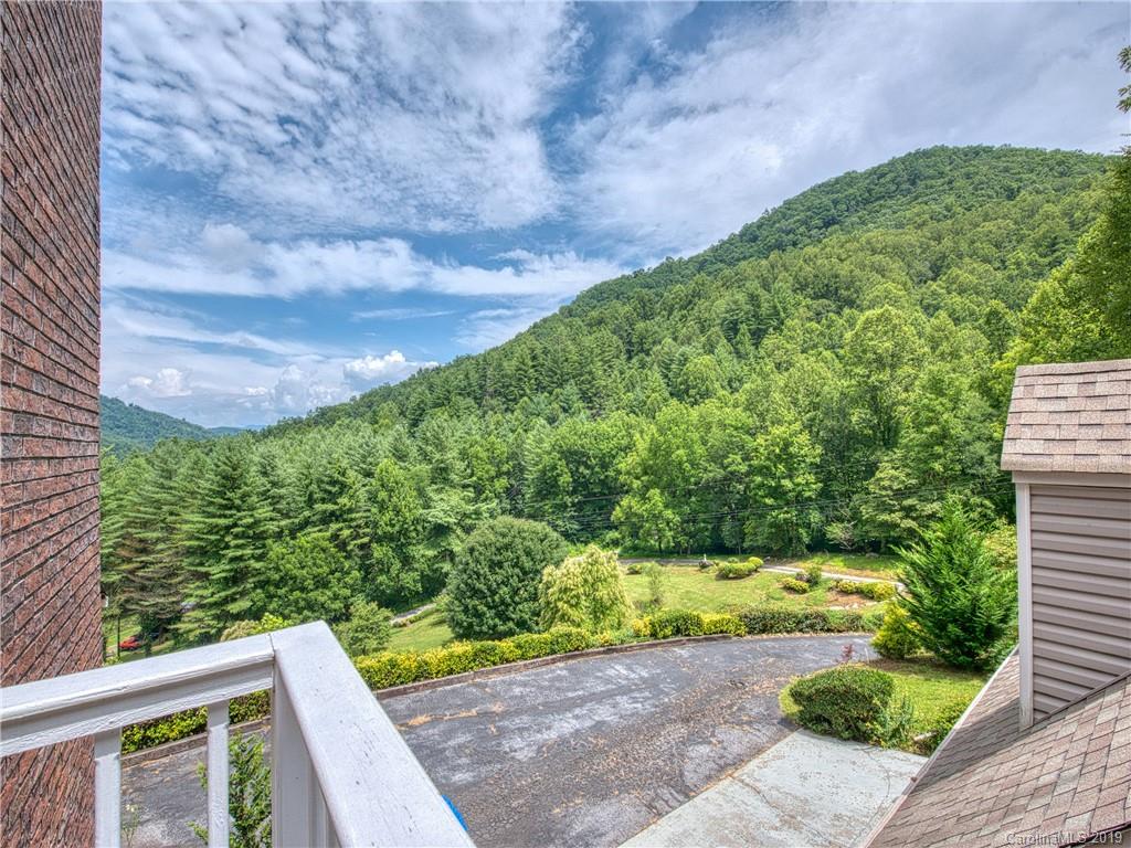 44 Kalmia Ridge Cullowhee, NC 28723 - Photo 5 of 41 Gallery Image 5