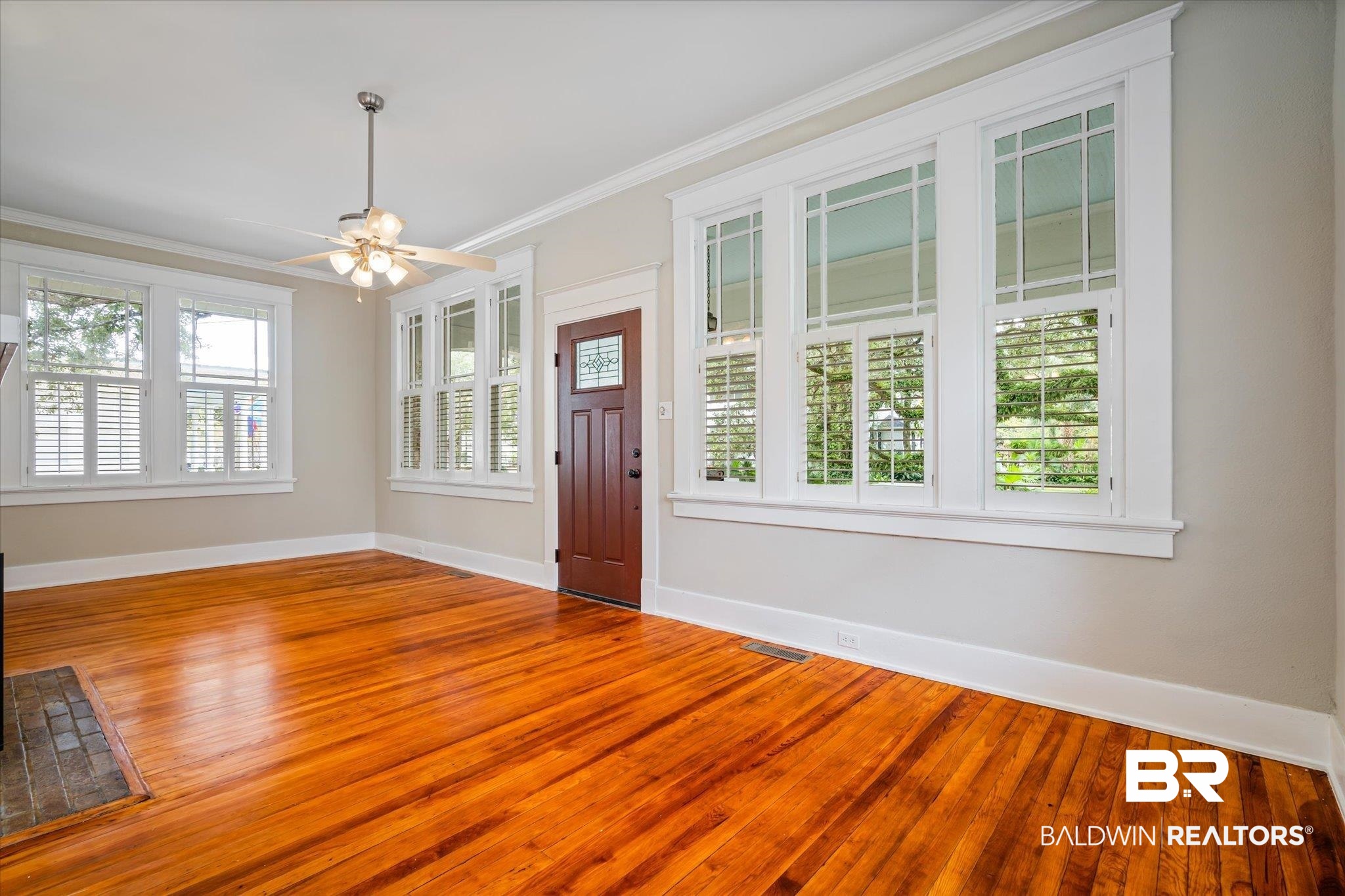 201 Houstreeton Street Mobile, AL 36604 - Photo 4 of 32