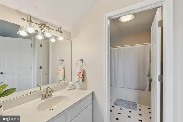 $985,000 | 115 Scott Road, Warwick, MD 21912