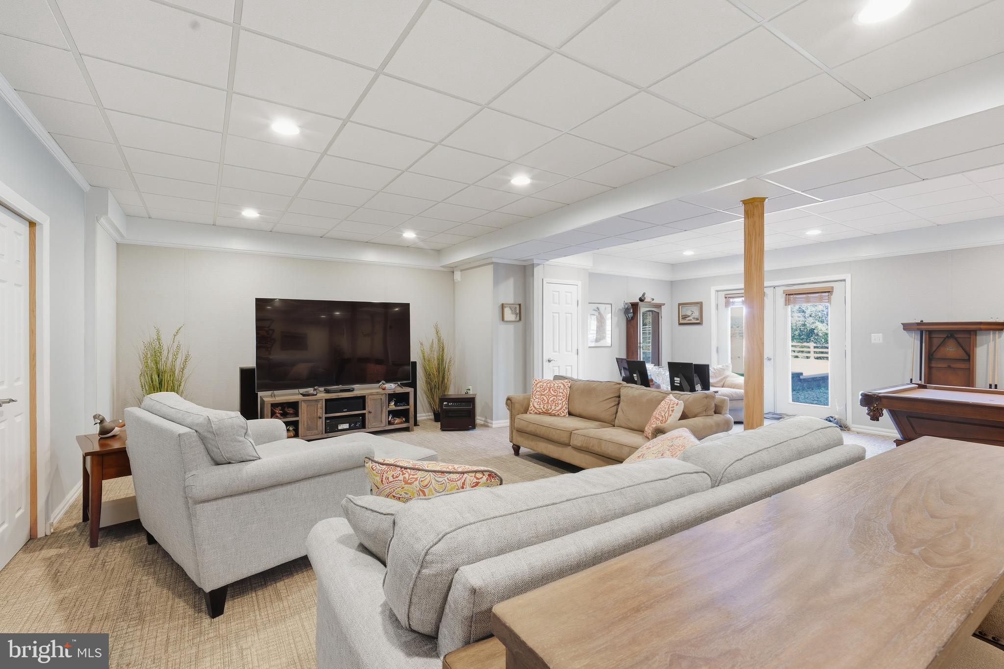 115 Scott Road Warwick, MD 21912 - Photo 25 of 32 a living room with furniture and a flat screen tv