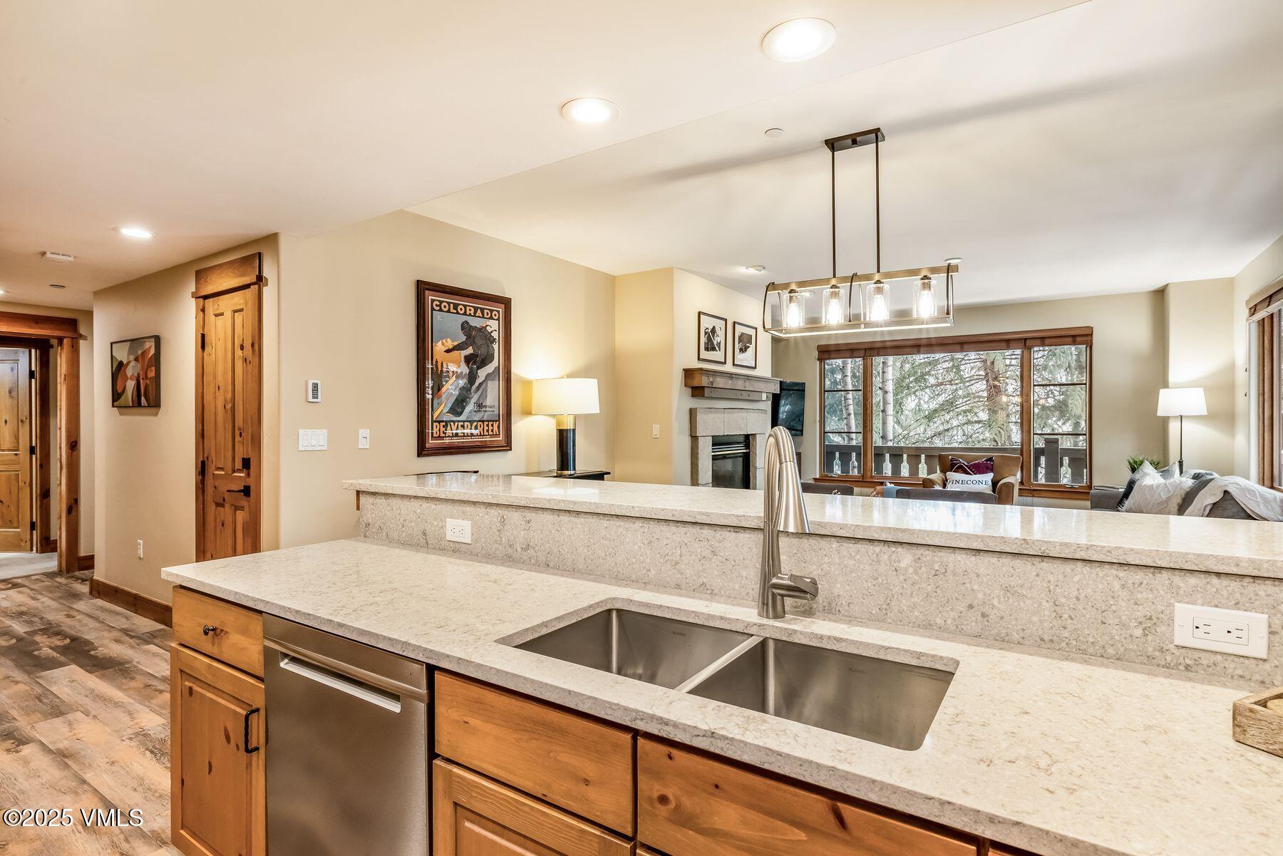 30 Cresta Road, Unit 201 Edwards, CO 81632 - Photo 12 of 32 photo_online_012