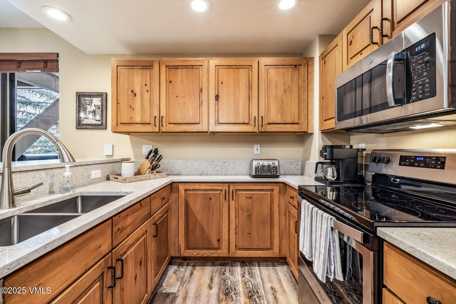 30 Cresta Road, Unit 201 Edwards, CO 81632 - Photo 10 of 32 photo_online_010
