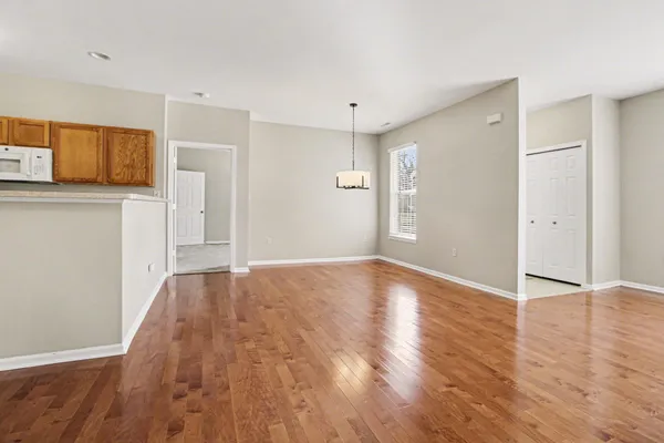 $275,000 | 3242 Primrose Lane, Ypsilanti, MI 48197