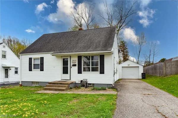 $185,000 | 3864 Louise Street, Mogadore, OH 44260