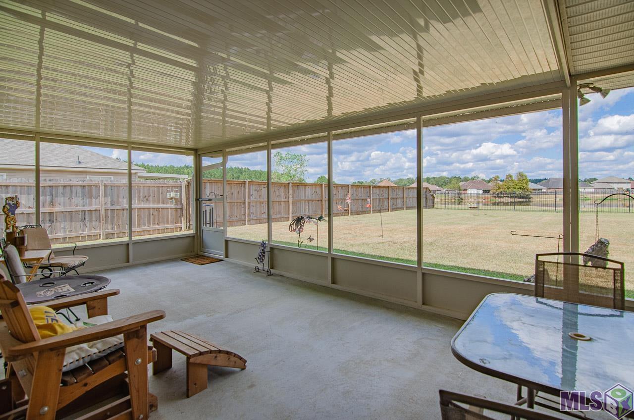26151 Bobby Gill Road Denham Springs, LA 70726 - Photo 12 of 17 Gallery Image 12